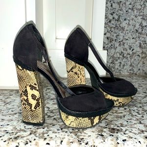 Snake accent heels